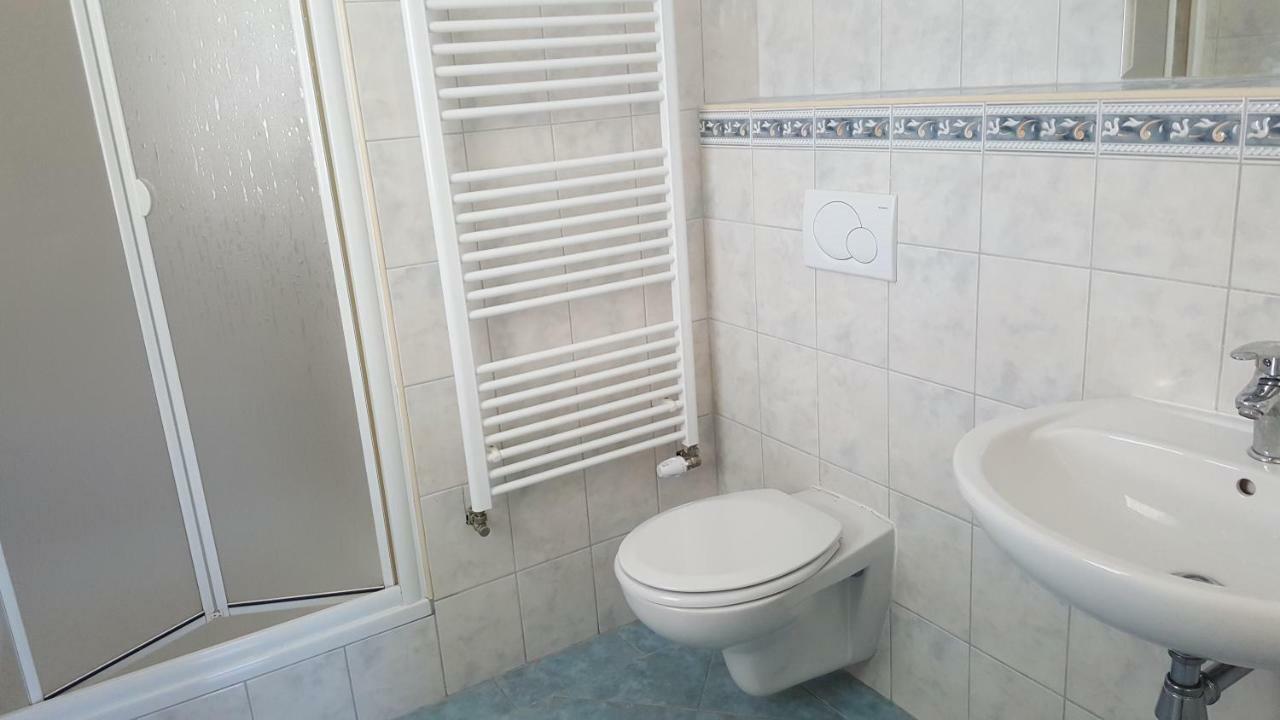 Lipno Apartmany Frymburk Ii. Extérieur photo